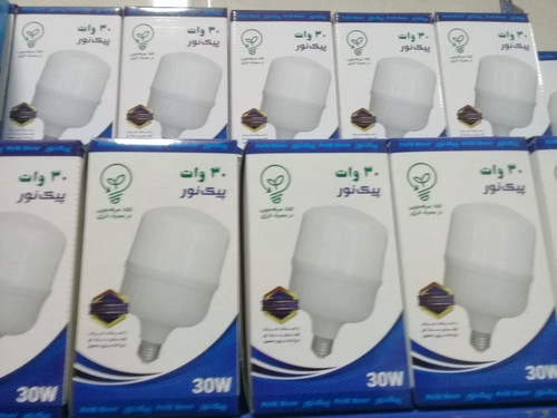 لامپ 30وات پیک نور باگارانتی باکمترین قیمت.جهت خرید عمده تماس بگیرید.