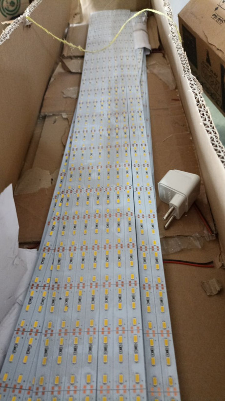 ریسه ال ای دی یه متری 12ولت آفتابی ارزان ترین قیمت بازار