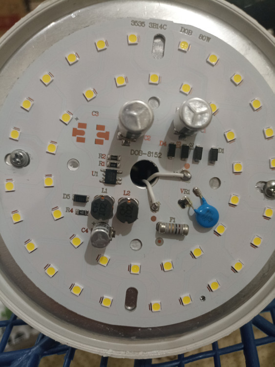 لامپ فوق کم مصرف 80وات اکوپلاس ساخت ایران بدنه براق ضخیم هیتسینگ آلمینیوم